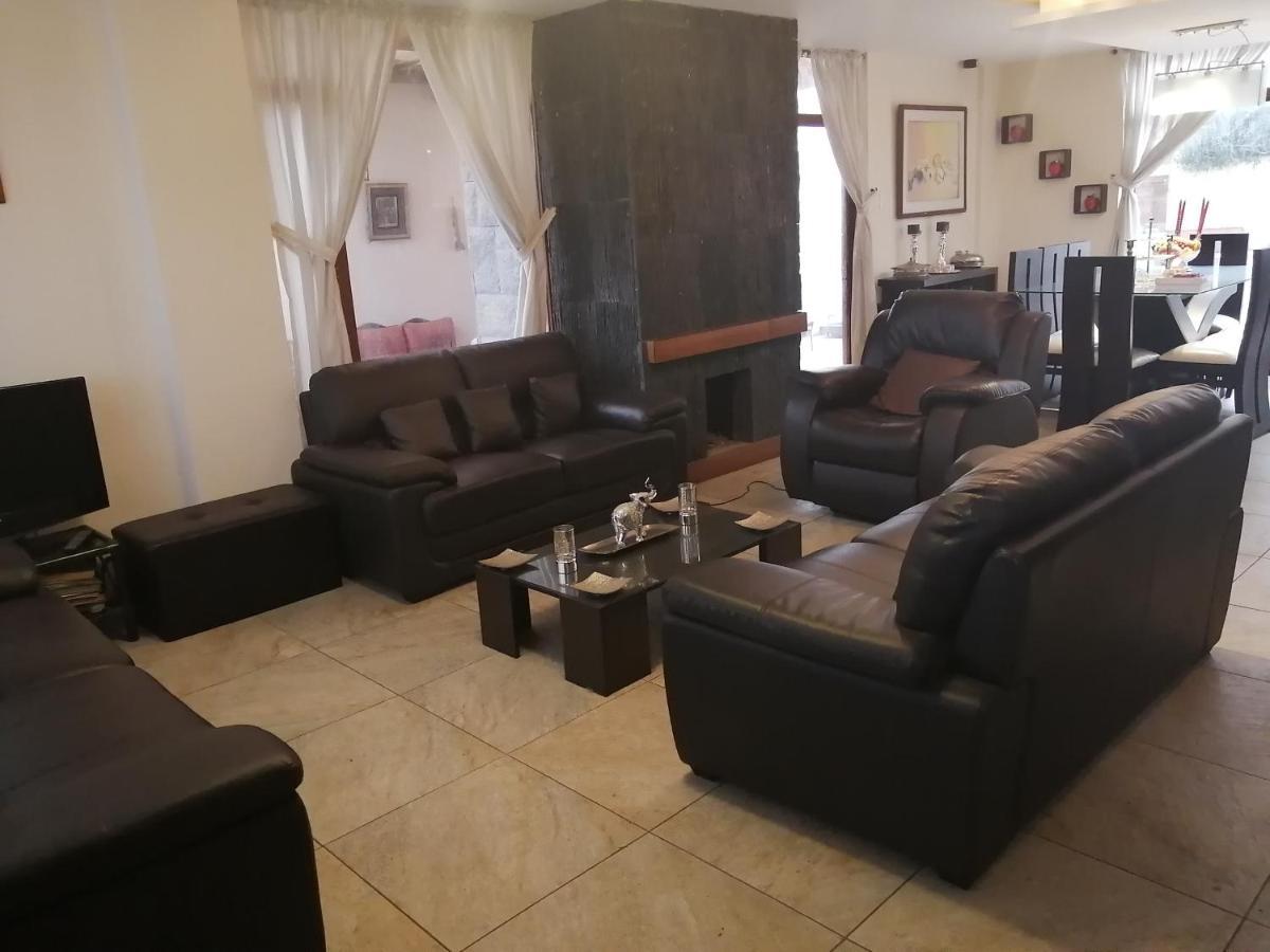 Fakali Homestay Quito Buitenkant foto