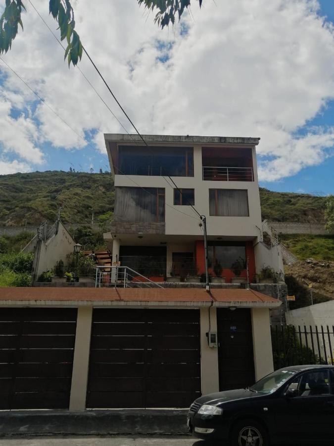Fakali Homestay Quito Buitenkant foto